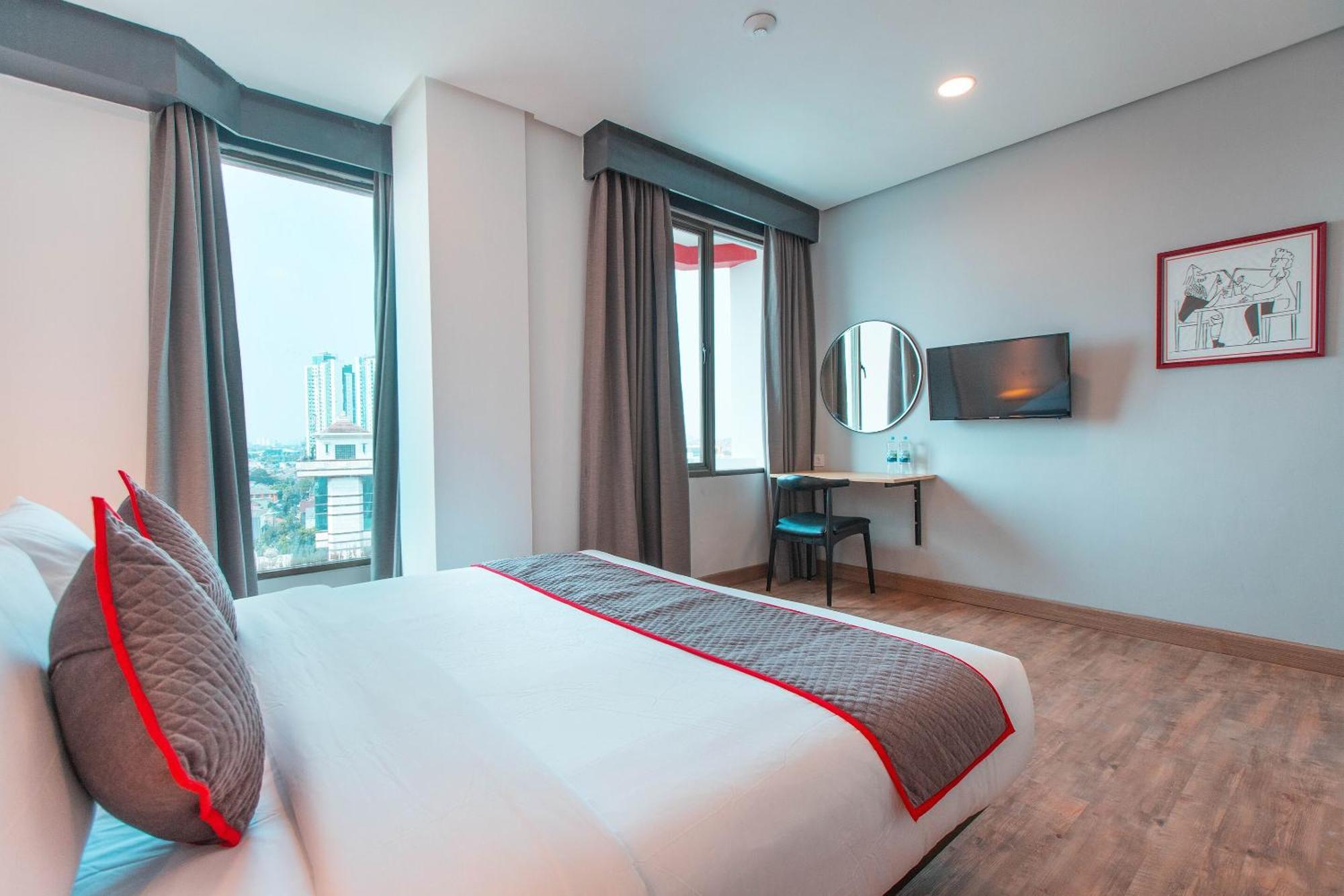 Deluxe Double Room,1657860041:JPEG