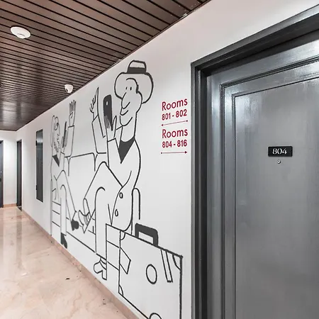 Super Oyo Townhouse 1 Hotel Salemba-2
